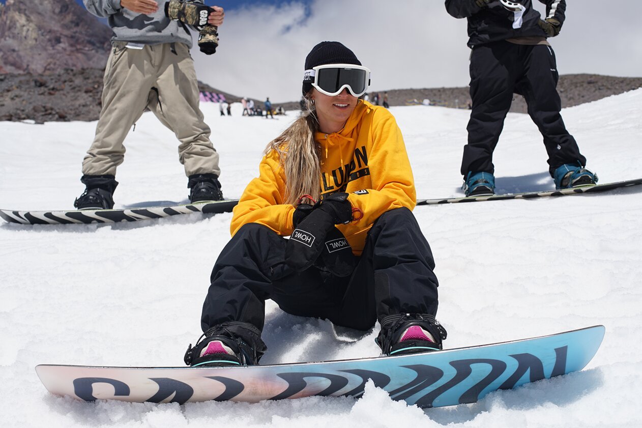 Snowboarding outfit store